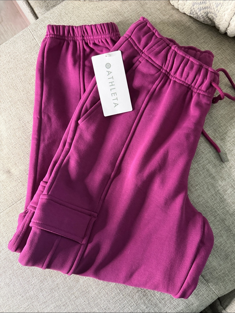 Athleta Magenta Drawstring Jogger Pants size M